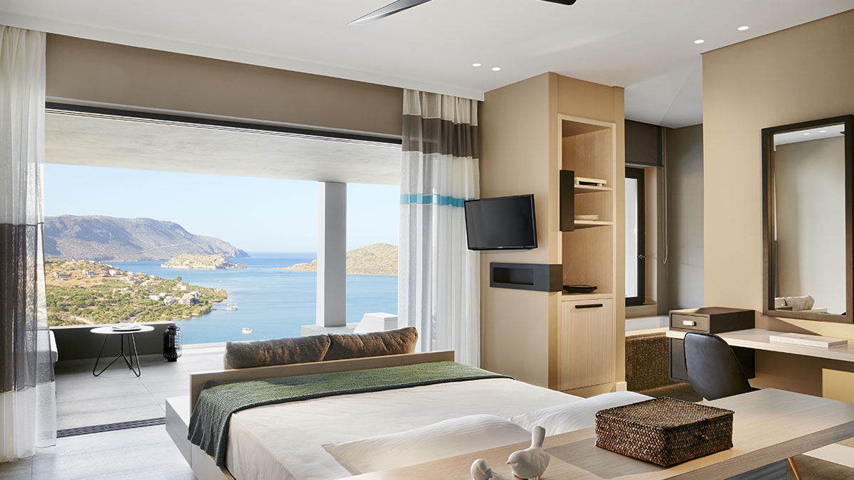 Premium Open Plan Suite-Private Pool